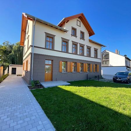 E&K Living - Design Apartments - Netflix - Audi - In Village - Free Parking Інґольштадт Екстер'єр фото